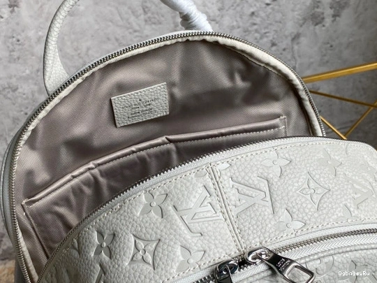 LOUIS VUITTON BACKPACK ELLIPSE 0414